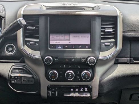 Used 2022 RAM 2500 Laramie AWD/4WD image 18