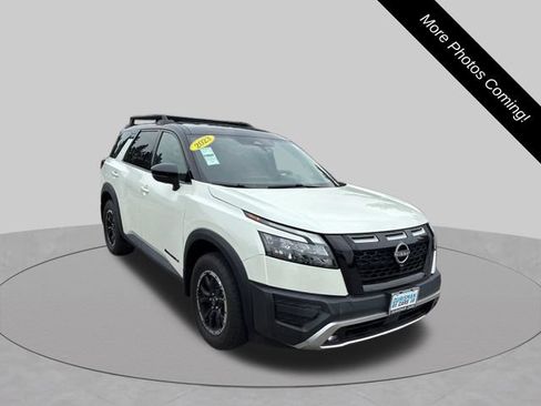 Used 2023 Nissan Pathfinder Rock Creek AWD/4WD image 5