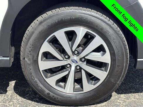 Used 2024 Subaru Outback Premium AWD/4WD image 31