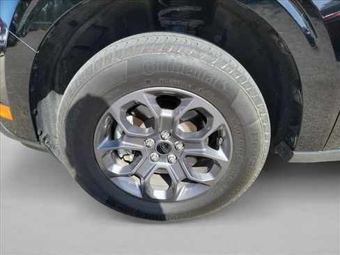 Used 2024 Ford Maverick XLT FWD image 9