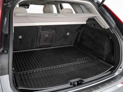 Used 2021 Volvo XC60 T8 Inscription Expression w/ Advanced Package image 50