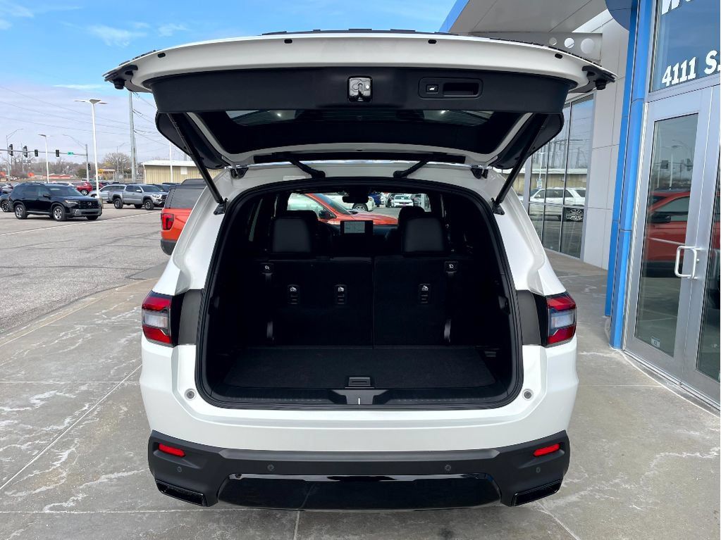 New 2026 Honda Pilot Black Edition image 6