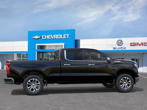 New 2026 Chevrolet Silverado 1500 LTZ w/ LTZ Premium Package AWD/4WD image 5