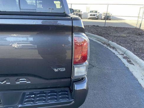 Used 2023 Toyota Tacoma TRD Sport image 18