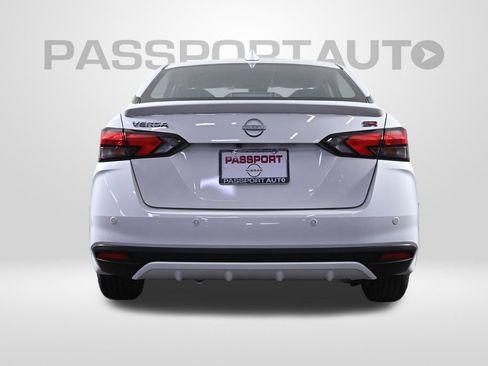 New 2025 Nissan Versa SR w/ Trunk Package image 6