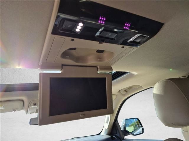 Used 2020 Cadillac Escalade Luxury RWD image 18