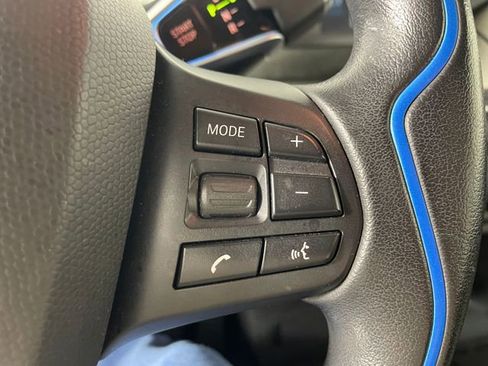 Used 2019 BMW i3 120Ah w/Range Extender image 13