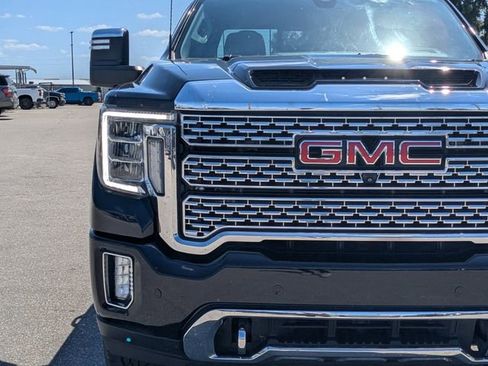 Used 2021 GMC Sierra 2500 Denali w/ Denali Ultimate Package image 10