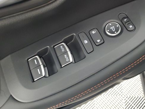 New 2026 Honda HR-V Sport image 31