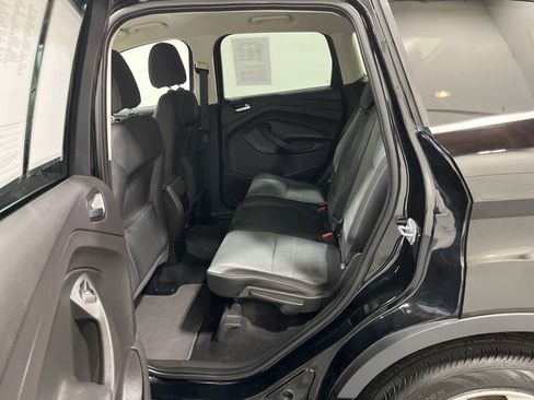 Used 2016 Ford Escape SE image 23