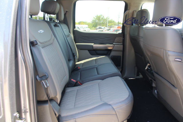 New 2026 Ford F350 Platinum w/ Platinum Plus Package AWD/4WD image 9