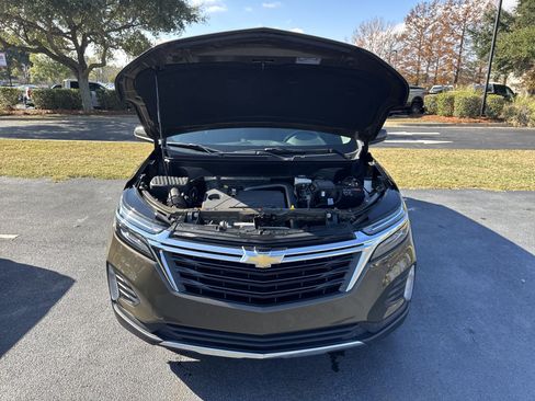 Used 2024 Chevrolet Equinox LT image 37