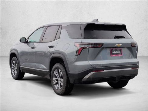 New 2026 Chevrolet Equinox LT FWD image 9