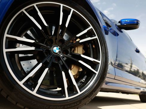 Used 2018 BMW M5 AWD/4WD image 25