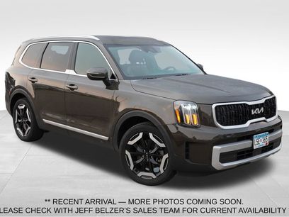 Certified 2024 Kia Telluride EX w/ EX Captain's Chair Package