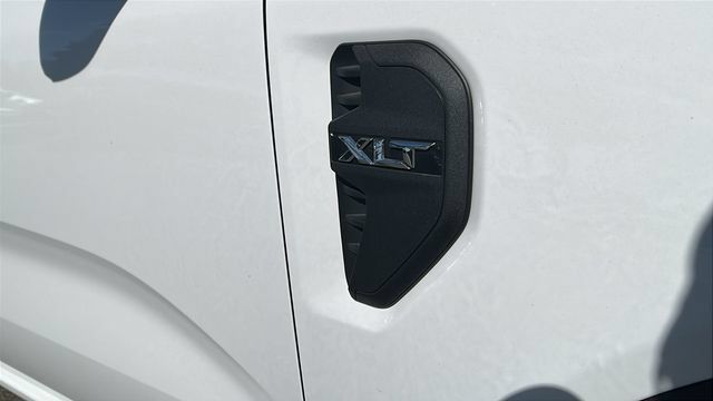 New 2026 Ford Ranger XLT w/ FX4 Off-Road Package AWD/4WD image 9