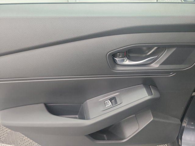 Used 2025 Honda Accord SE image 14