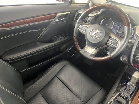 Used 2019 Lexus RX 350L w/ Premium Package AWD/4WD image 9