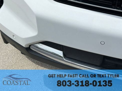 Used 2022 Chevrolet Suburban LT AWD/4WD image 35