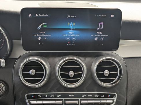 Certified 2022 Mercedes-Benz GLC 300 w/ Premium Package Lite image 5