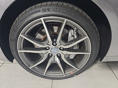 New 2026 Genesis G70 2.5T RWD image 9