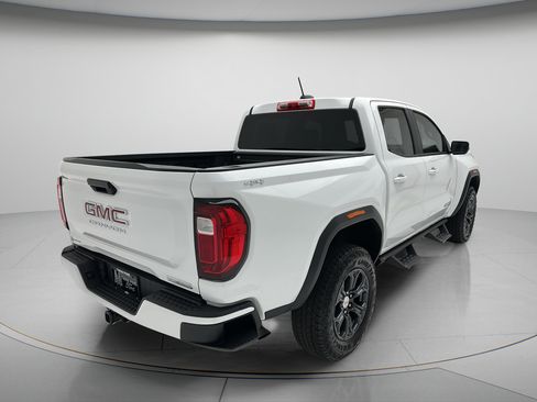 Used 2024 GMC Canyon Elevation w/ Trailering Package AWD/4WD image 5