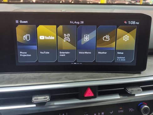 Certified 2024 Kia Sorento SX AWD/4WD image 25