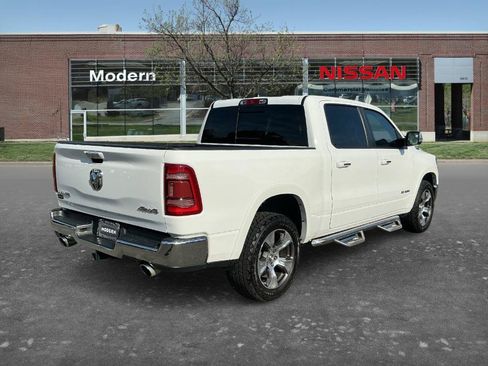 Used 2022 RAM 1500 Laramie AWD/4WD image 4