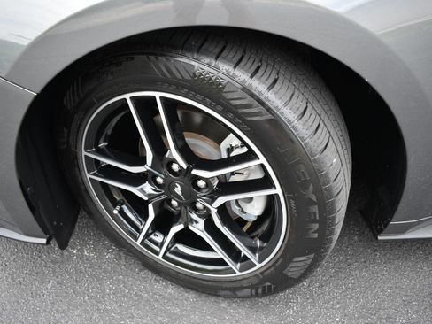 Used 2022 Ford Mustang Premium w/ Equipment Group 201A RWD image 38