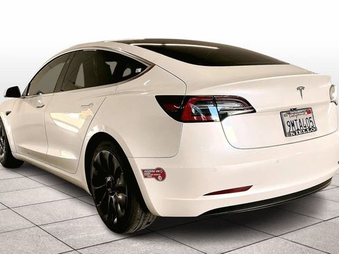 Used 2020 Tesla Model 3 Standard Range Plus image 14