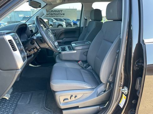 Used 2018 GMC Sierra 1500 SLE w/ SLE Value Package AWD/4WD image 6