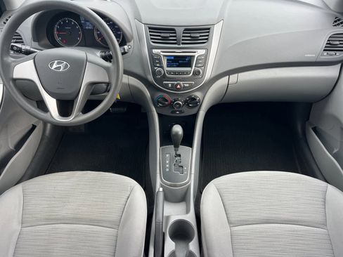 Used 2015 Hyundai Accent GLS image 4