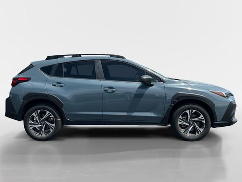 Used 2025 Subaru Crosstrek 2.5i Premium w/ Crosstrek Mirror Package AWD/4WD image 6