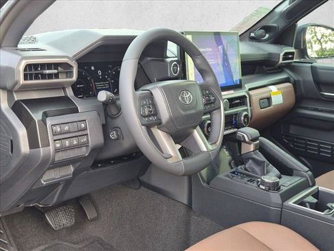 New 2026 Toyota 4Runner Limited AWD/4WD image 3
