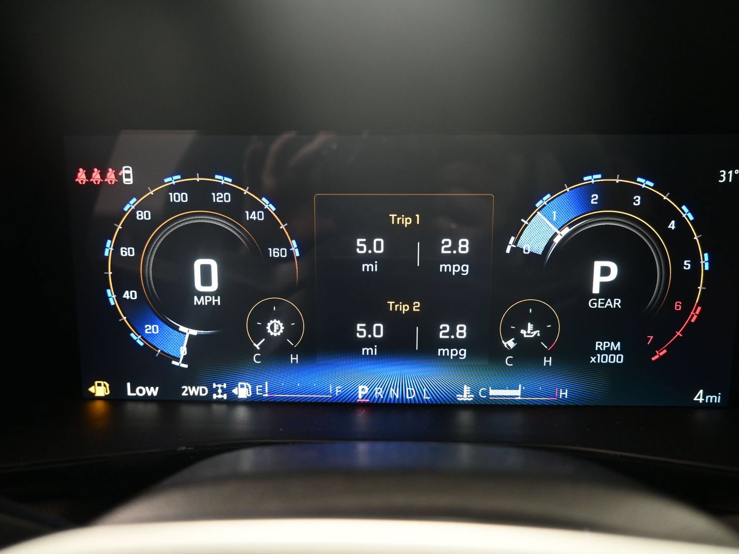 New 2026 Chevrolet Colorado ZR2 w/ Technology Package AWD/4WD image 14