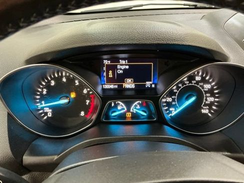 Used 2017 Ford Escape Titanium FWD image 30