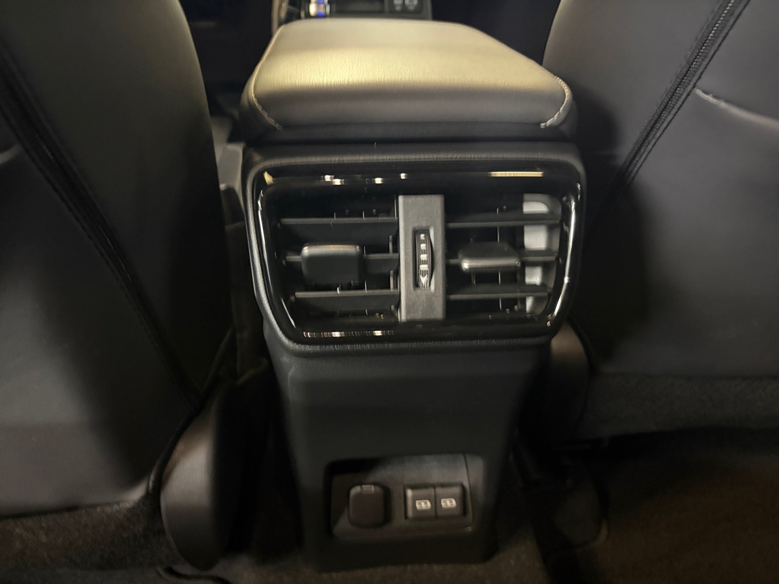 Used 2026 Lexus NX 350h AWD w/ Accessory Package (2T) image 32