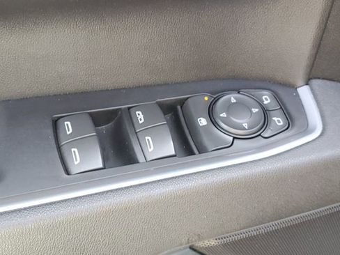 Certified 2025 GMC Sierra 1500 Elevation AWD/4WD image 16
