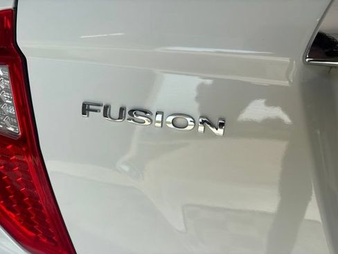 Used 2010 Ford Fusion SEL FWD image 23