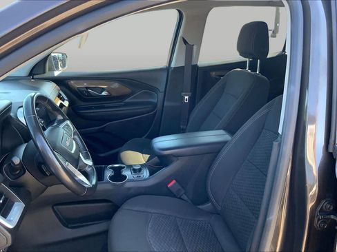 Used 2019 GMC Terrain SLE w/ Driver Convenience Package FWD image 8