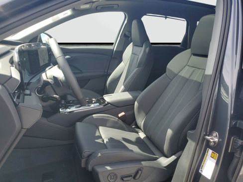 New 2025 Audi Q6 e-tron Premium Plus AWD/4WD image 19