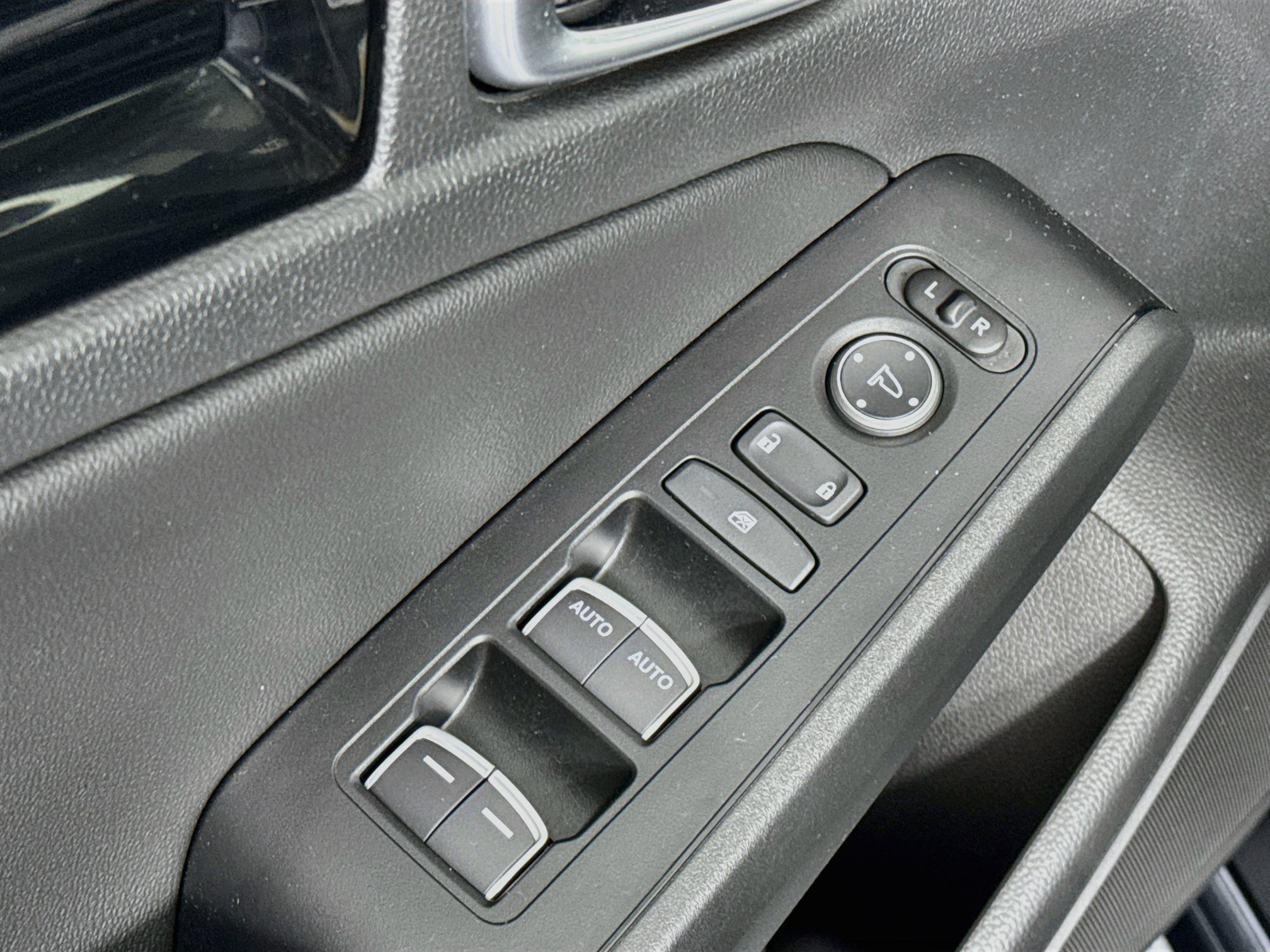 Certified 2024 Honda Civic EX-L image 17