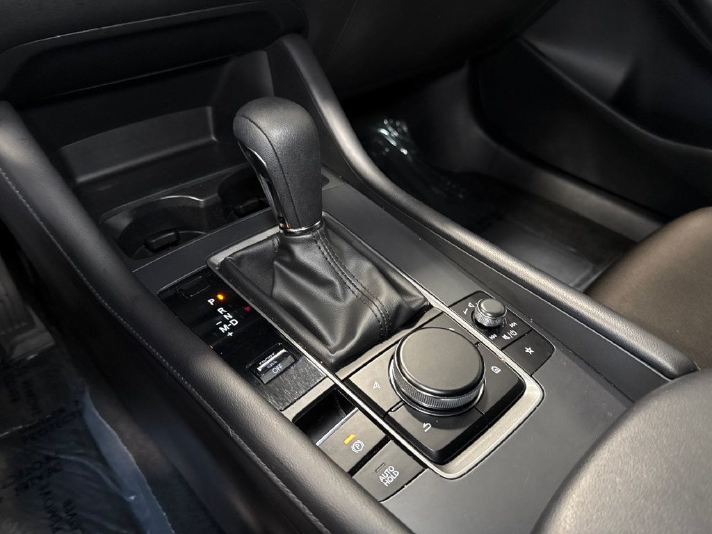 Certified 2025 MAZDA MAZDA3 s FWD image 21