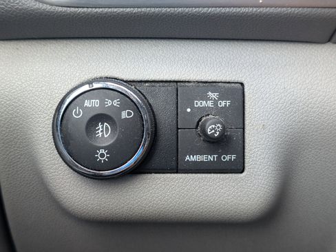 Used 2017 GMC Acadia Limited SLT image 9