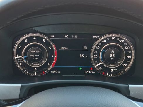 Used 2019 Volkswagen Atlas SEL FWD image 25