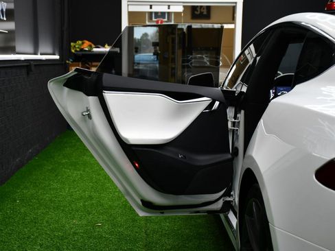 Used 2017 Tesla Model S 100D image 31