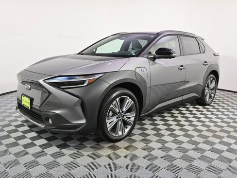 Used 2023 Subaru Solterra AWD image 2