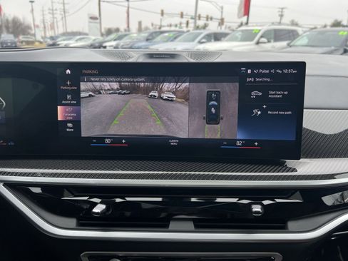 Used 2023 BMW X7 M60i w/ Executive Package image 19