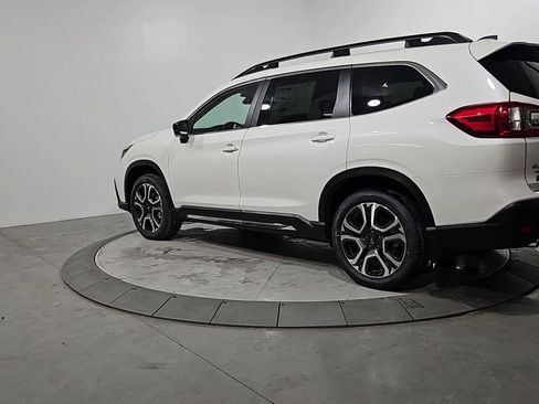 New 2026 Subaru Ascent Limited image 3