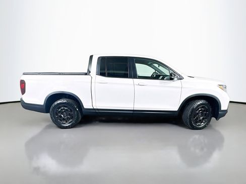 Used 2025 Honda Ridgeline TrailSport+ image 8